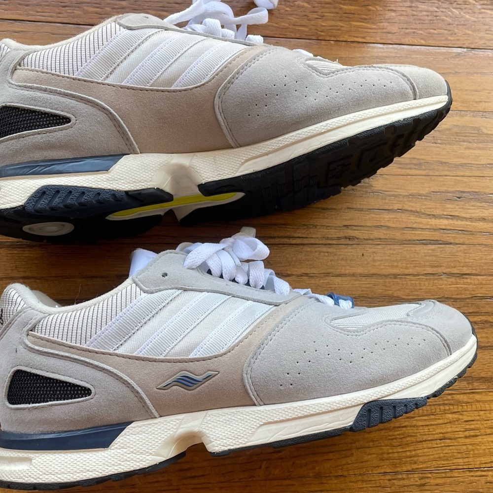 Adidas Torsion ZX 4000C 98% new